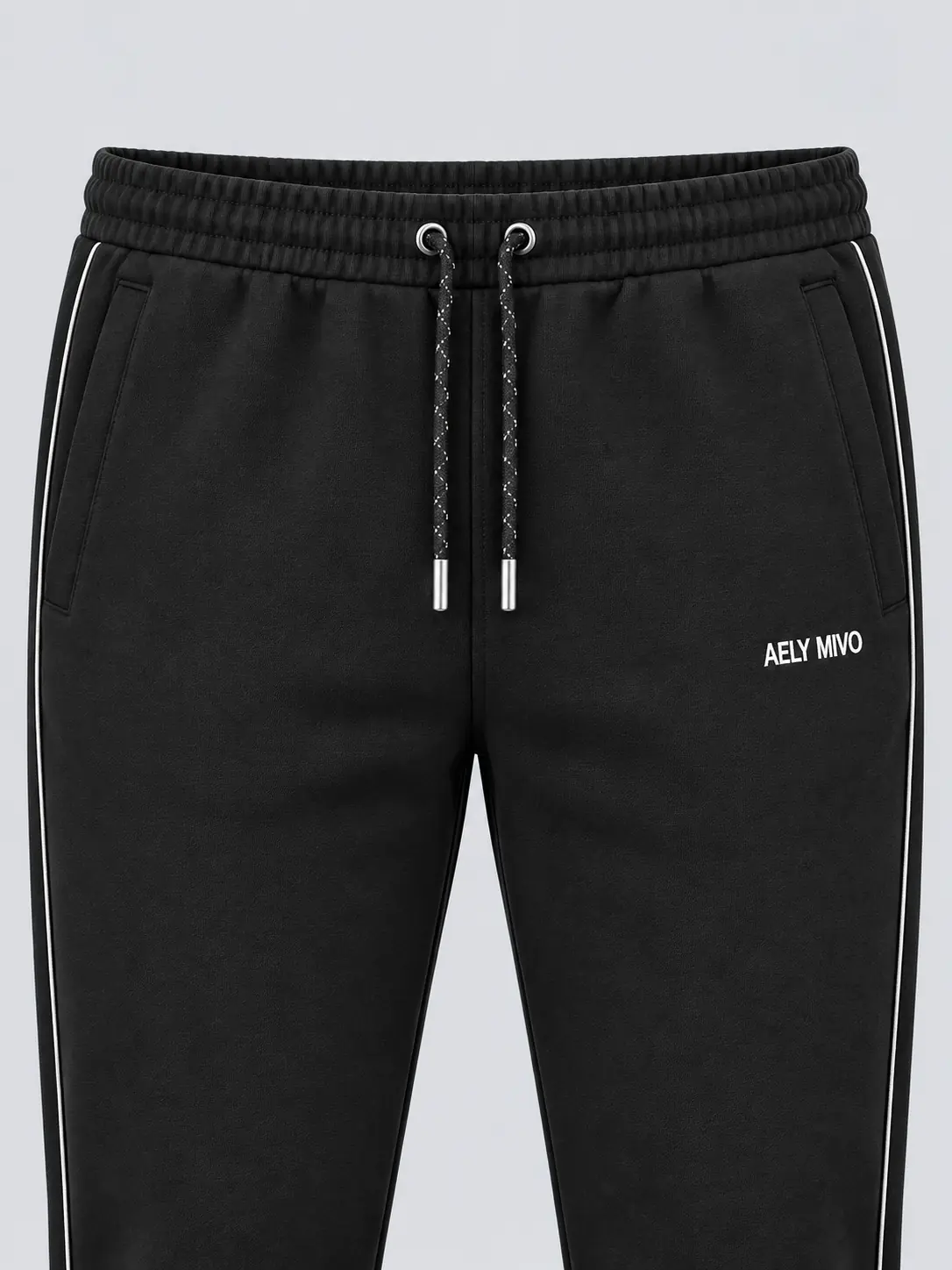 Jogger drawcord waist, side pockets and embroidery