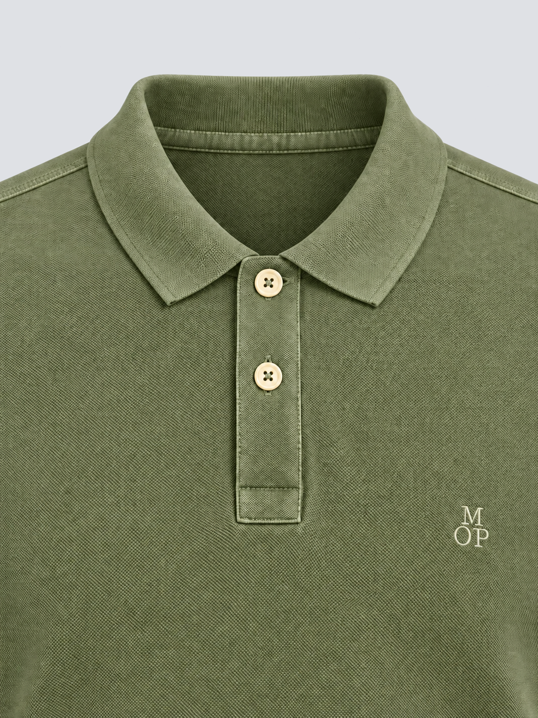 Garment dyed polo pique and placket detail