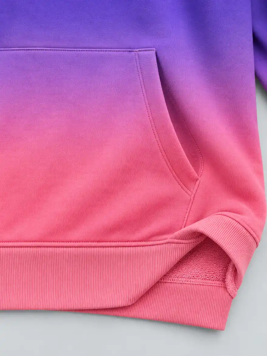 Kangaroo pocket, rib hem and cotton loopback detail